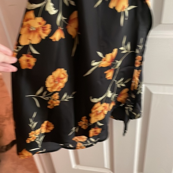 ASTR/ slip dress - Picture 3 of 4